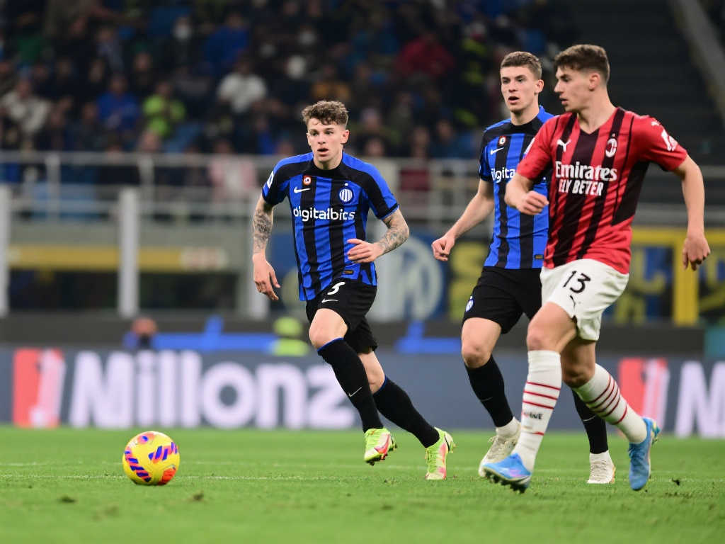 【直击】青春张扬的AC米兰,失意赛季中的激情德比! 【直击】青春张扬的AC米兰,失意赛季中的激情德比!